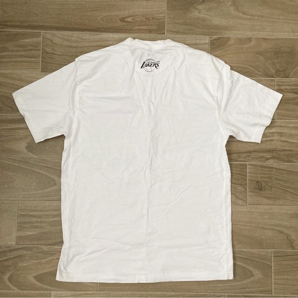 Lakers Graphic T-Shirt | Size 2XL - Picture 3 of 4